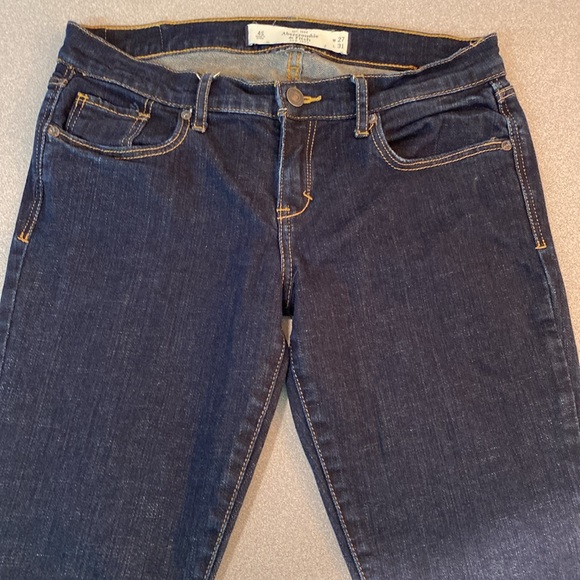 Abercrombie & Fitch - women’s stretch jeans. Size 27/31 - Picture 2 of 15
